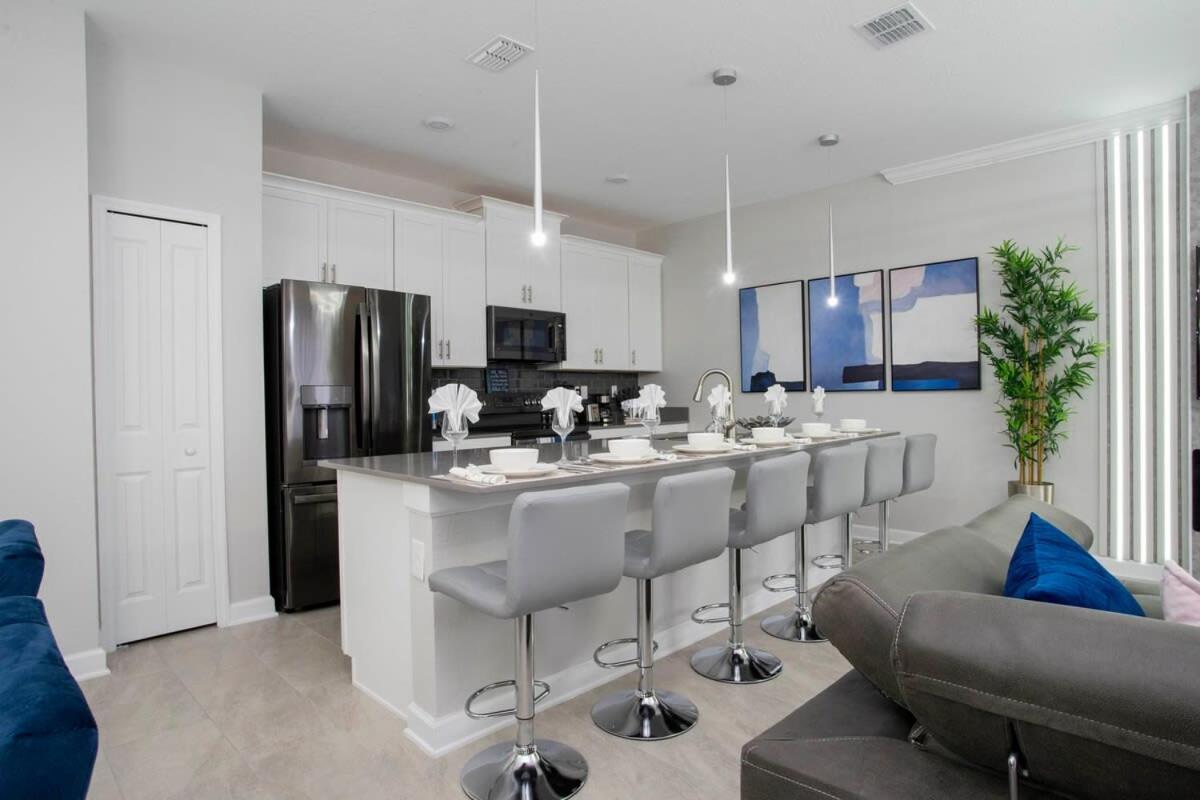 Gorgeous 4Bd W/ Pool Close To Disney @ Storey Lake 4289 キシミー エクステリア 写真