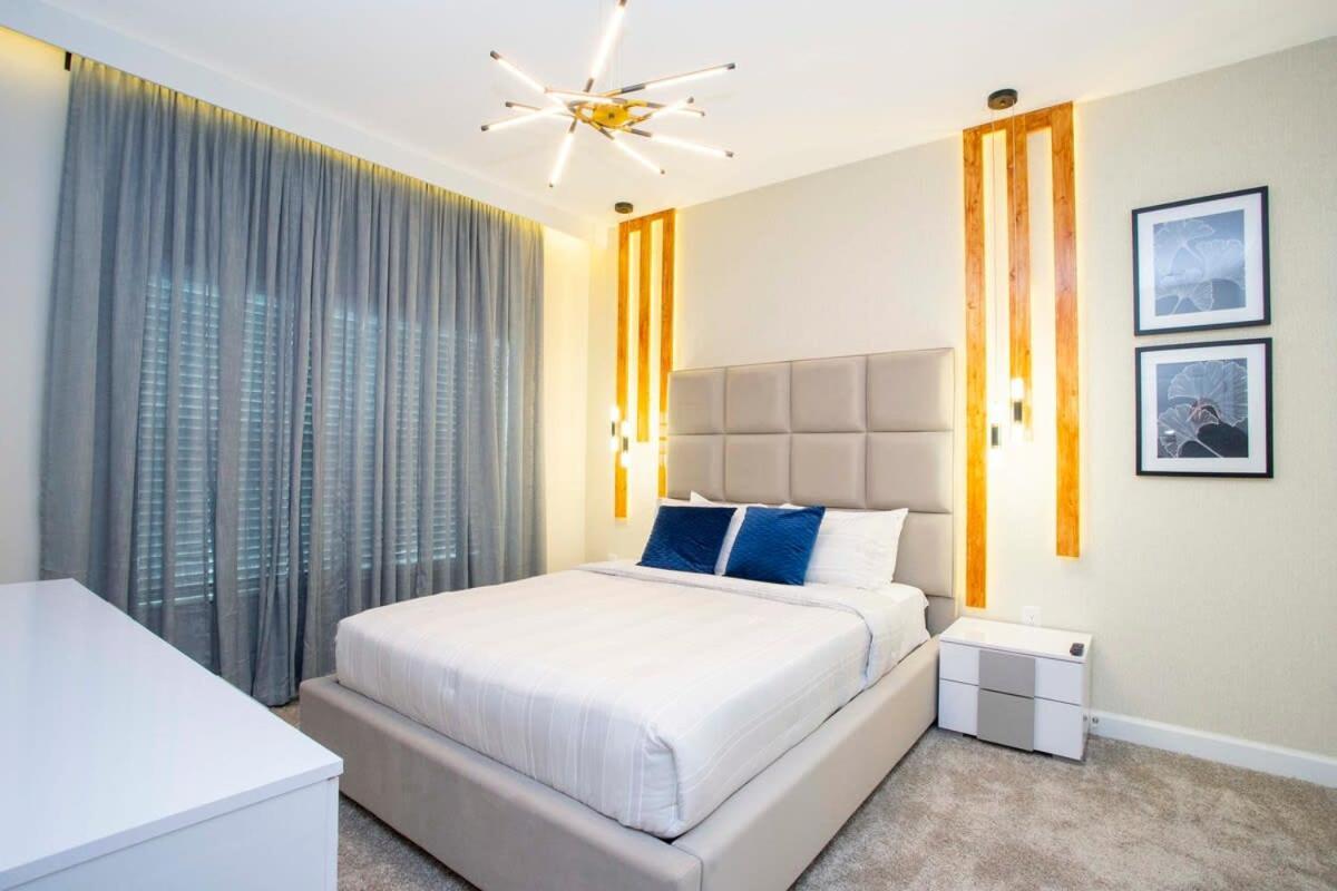 Gorgeous 4Bd W/ Pool Close To Disney @ Storey Lake 4289 キシミー エクステリア 写真