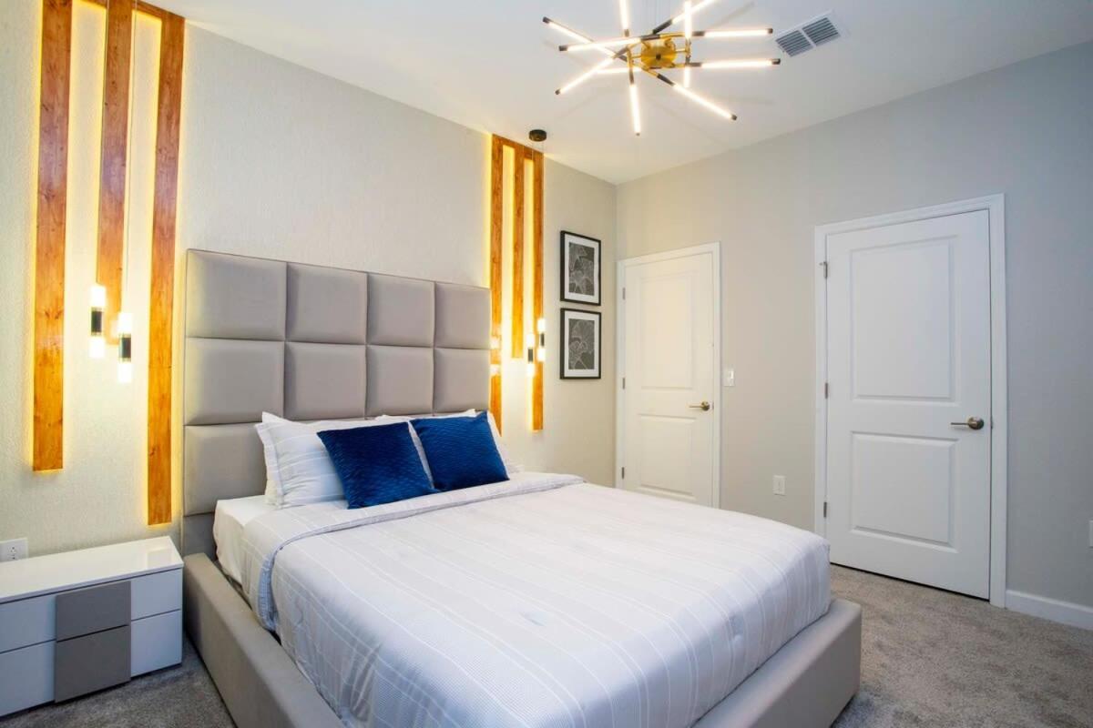 Gorgeous 4Bd W/ Pool Close To Disney @ Storey Lake 4289 キシミー エクステリア 写真